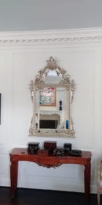 Venetian mirror hanging